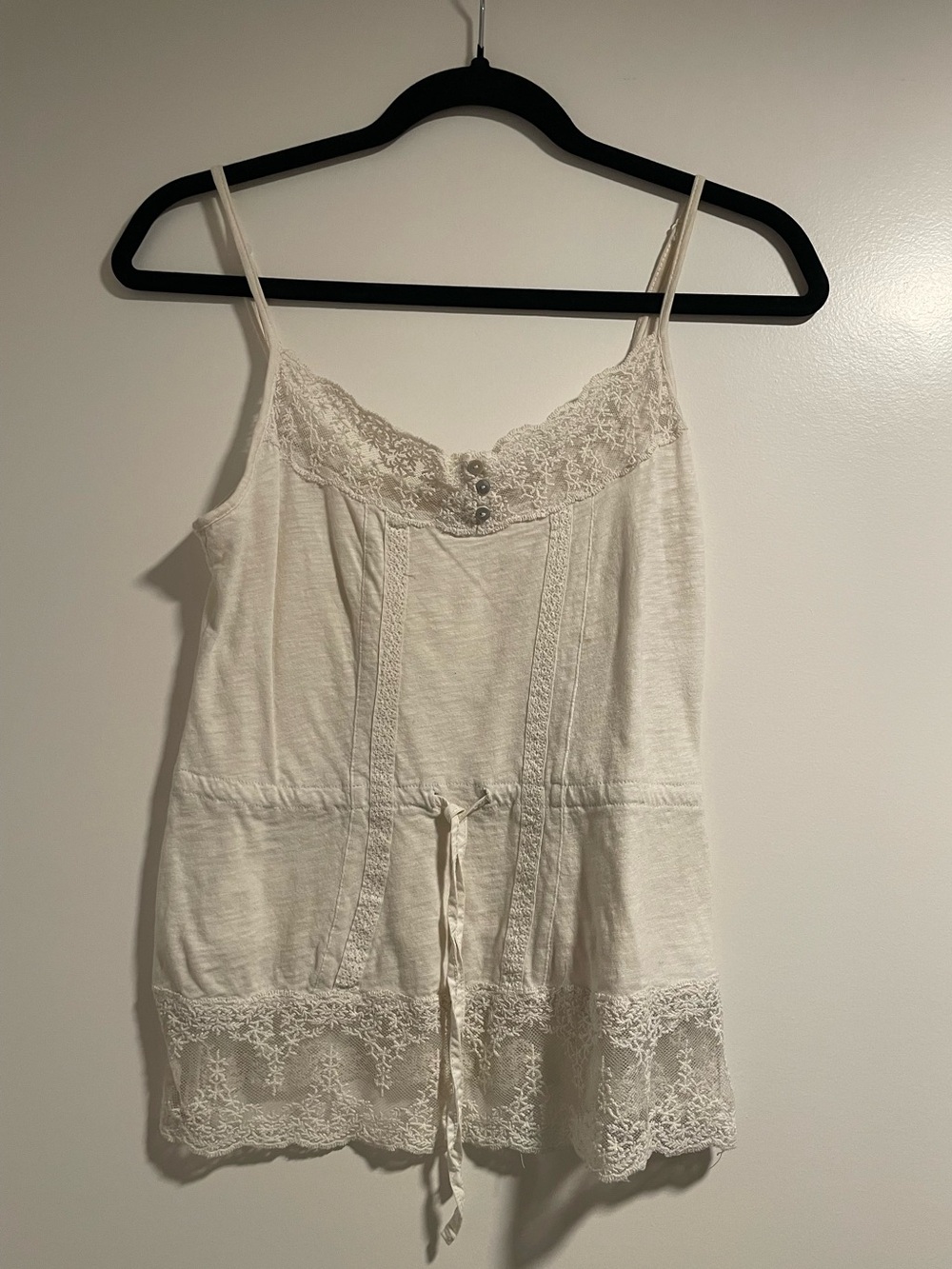 Cream Lace-Trim Spaghetti Strap Cami